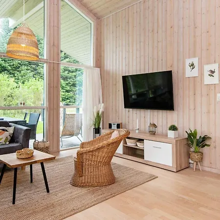 8 Person In Sydals *